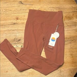 Vuori Leggings new with tags